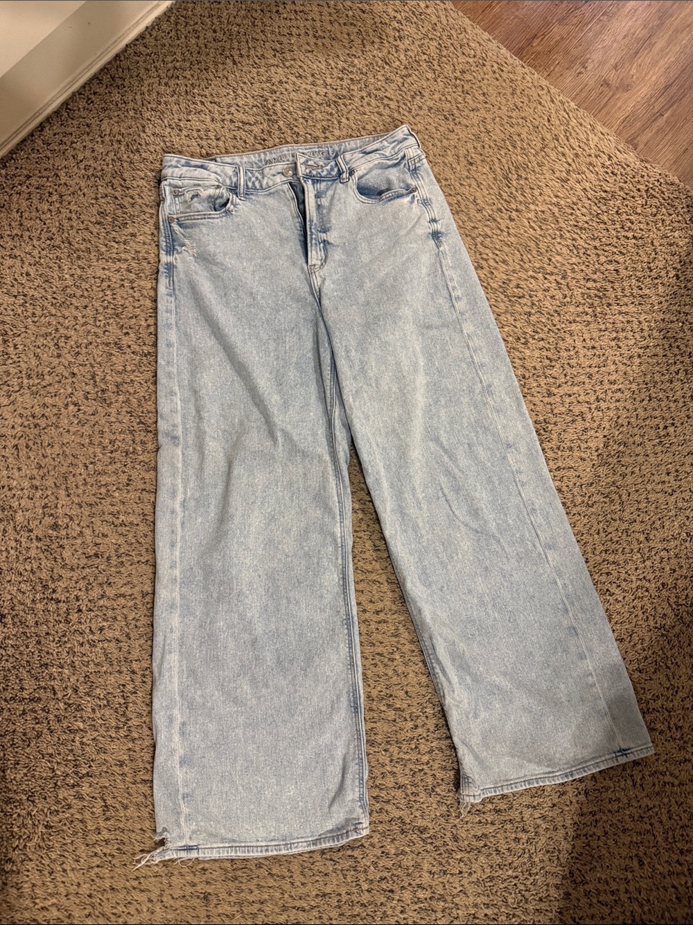 American Eagle Outfitters Light Blue Straight Leg Jeans